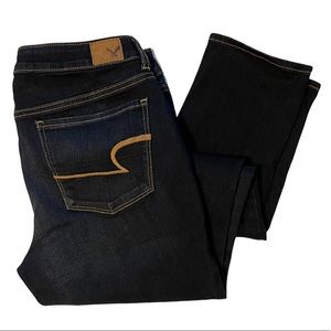 (10 short) American Eagle Skinny Jeans SIZE 10